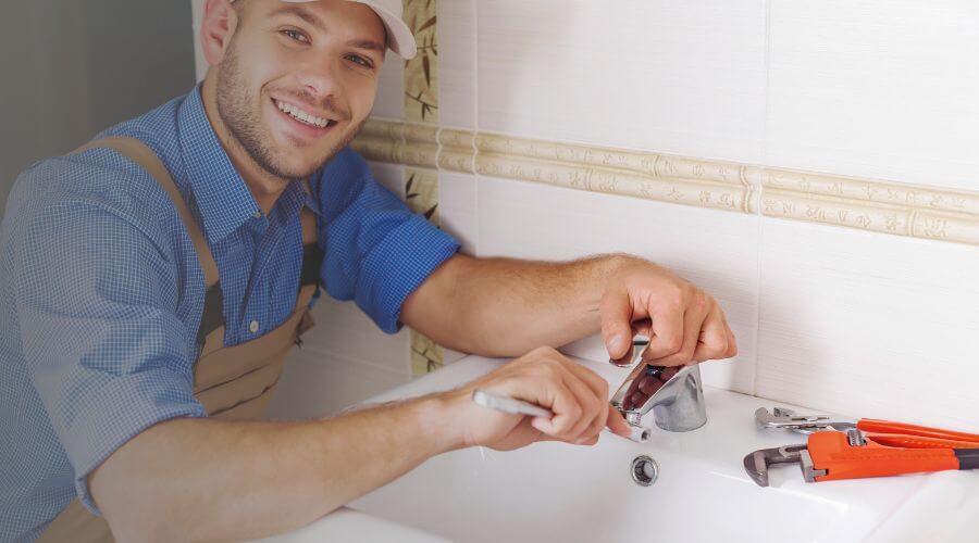 Expert burst pipe repair services in Whitmire, SC